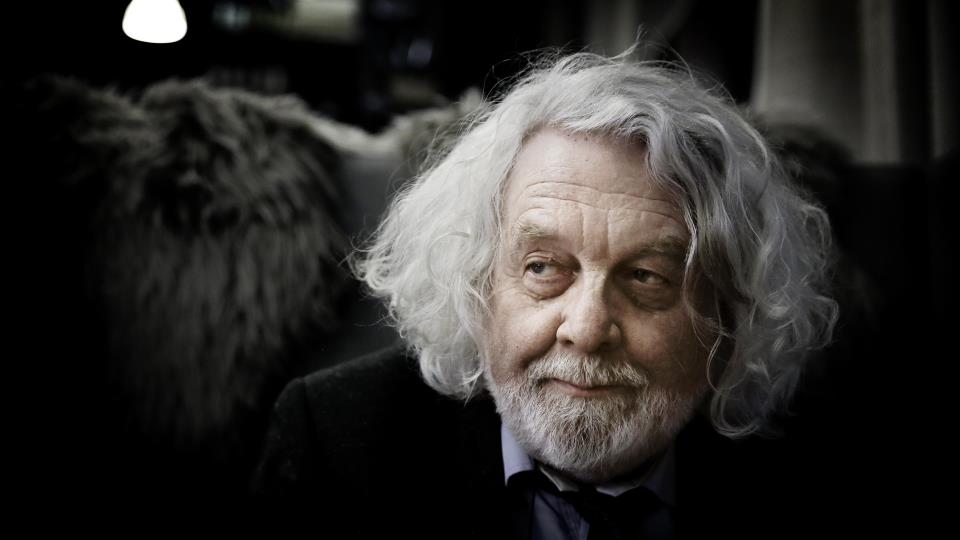 Lenke til artikkel: Edvard Hoem - Fortalt fortid.  Arrangementet er utsatt